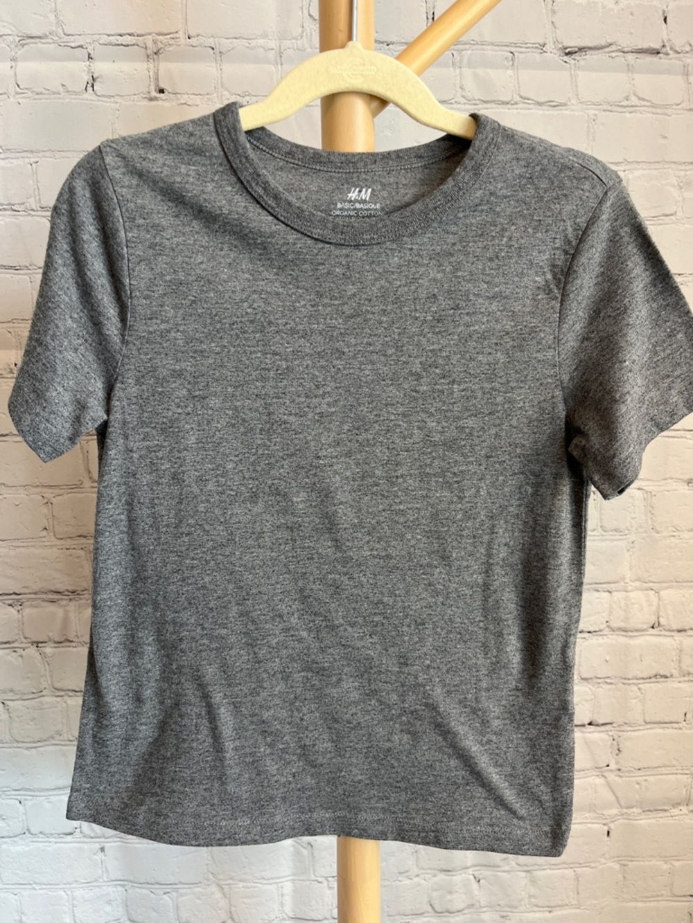 ⭐️⭐️ PICK 5 / $20 H&M Boys T-Shirt